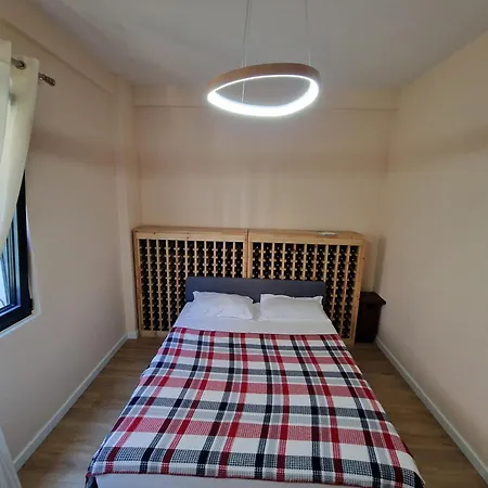 Laci Apartment *